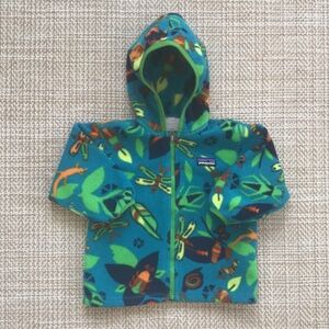 *Patagonia Fleece Jacket (size 12m)